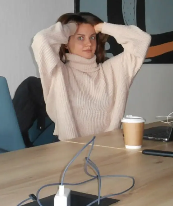 default image alt